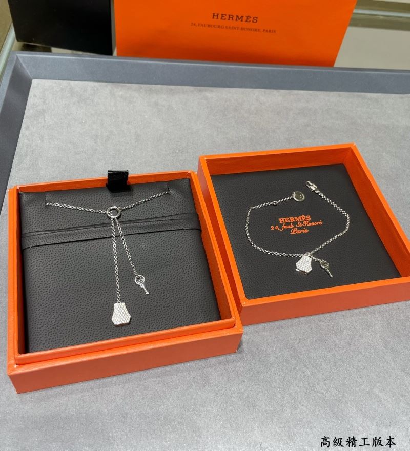 Hermes Necklaces